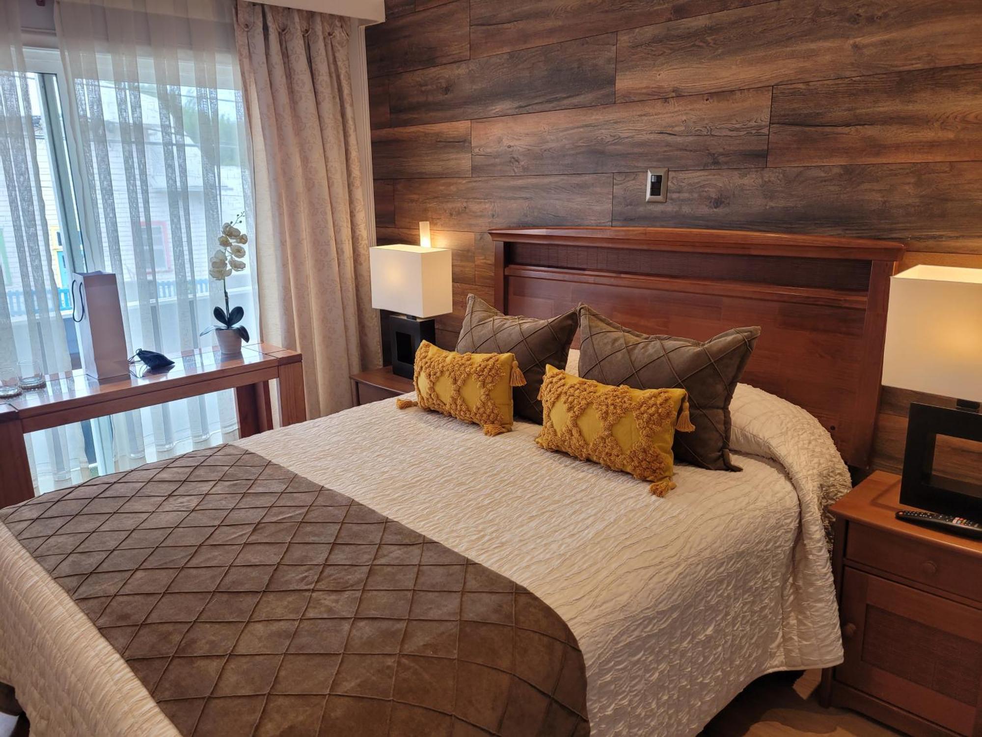 Hotel Puerta Del Lago Puerto Varas Buitenkant foto