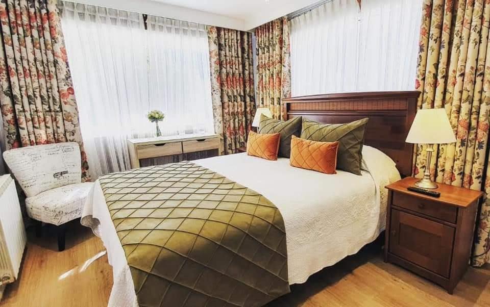 Hotel Puerta Del Lago Puerto Varas Buitenkant foto