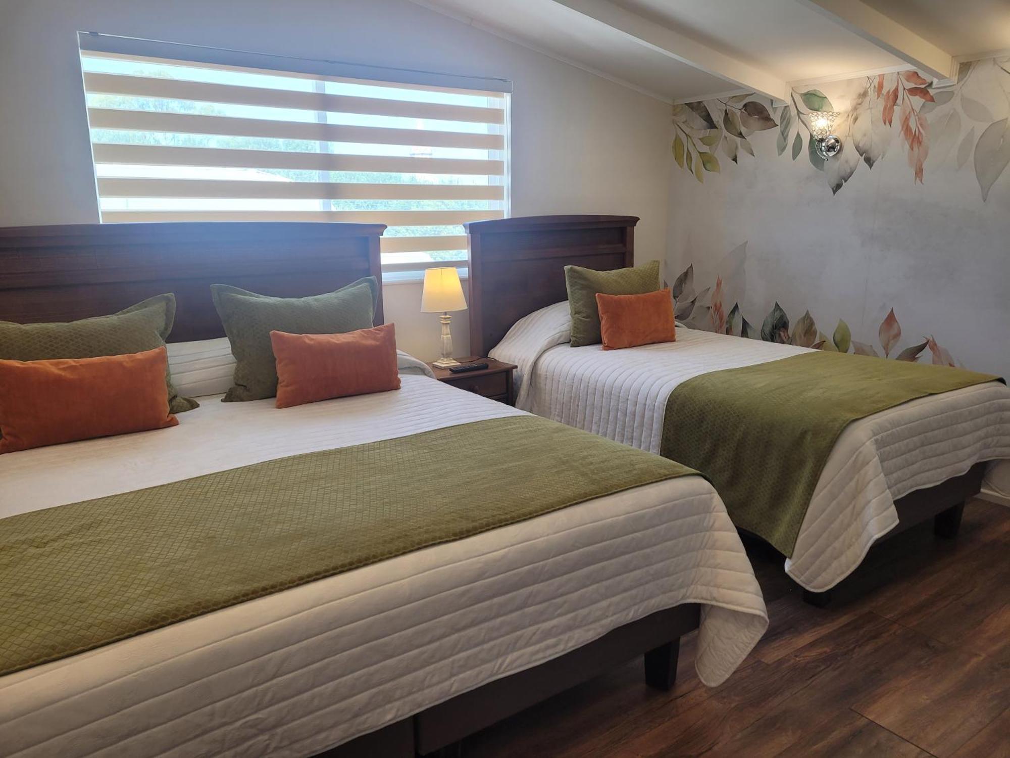 Hotel Puerta Del Lago Puerto Varas Buitenkant foto