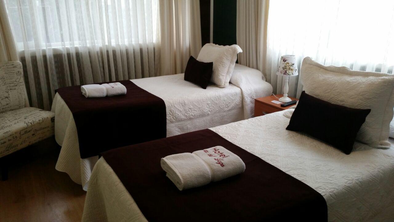 Hotel Puerta Del Lago Puerto Varas Buitenkant foto
